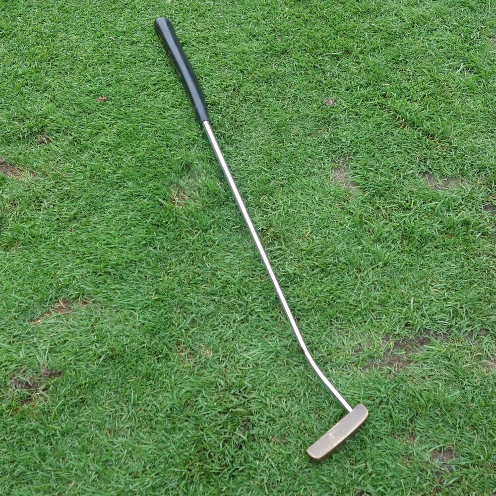 Vintage Spalding II Right Handed Putter with Golfsmith XL Design Tour Grip